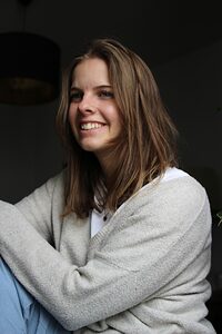 Portraitfoto von Felicia Josephine Rabe.