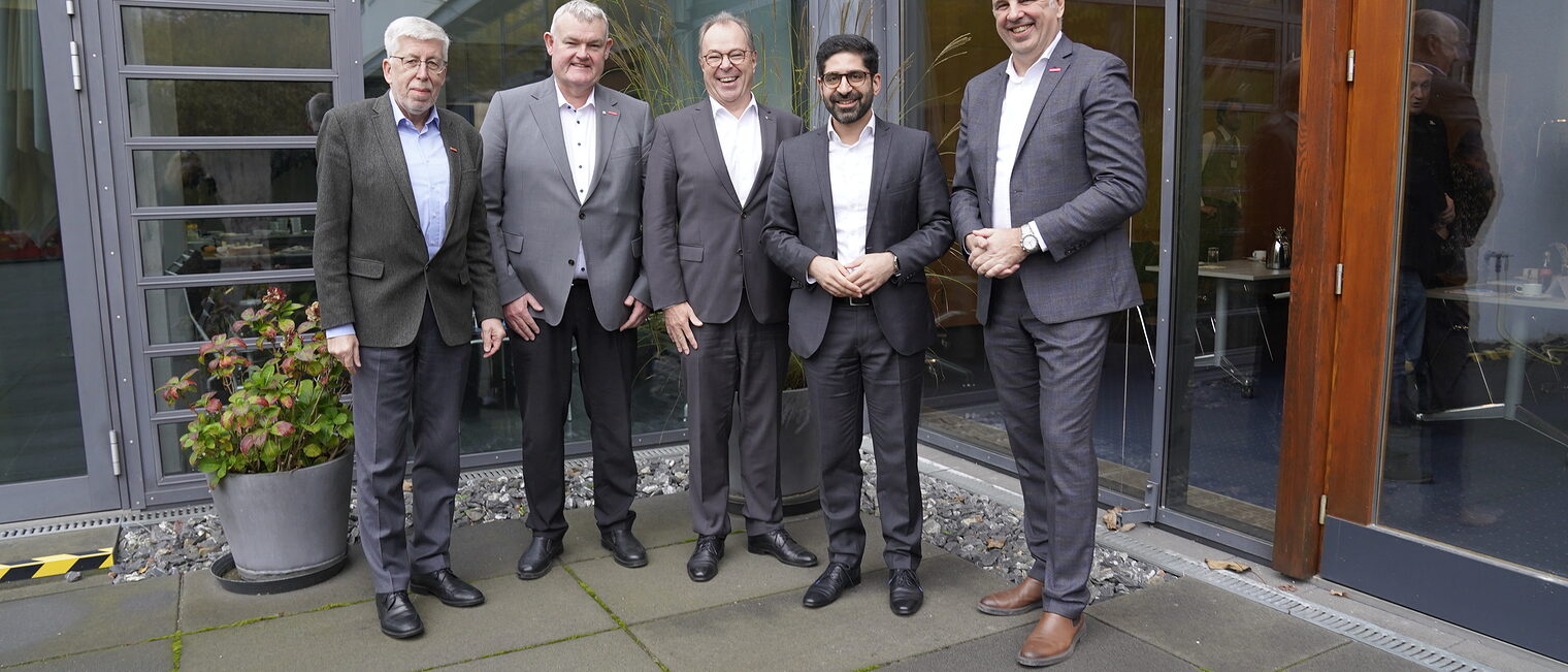 (v.l.n.r.): Bernhard Mundschenk, Alexander Repp, Wolfgang Kramwinkel, Kaweh Mansoori und Stefan Füll